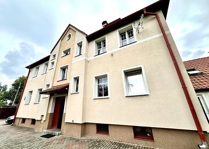 Pokoje Przy Hipodromie & Parking